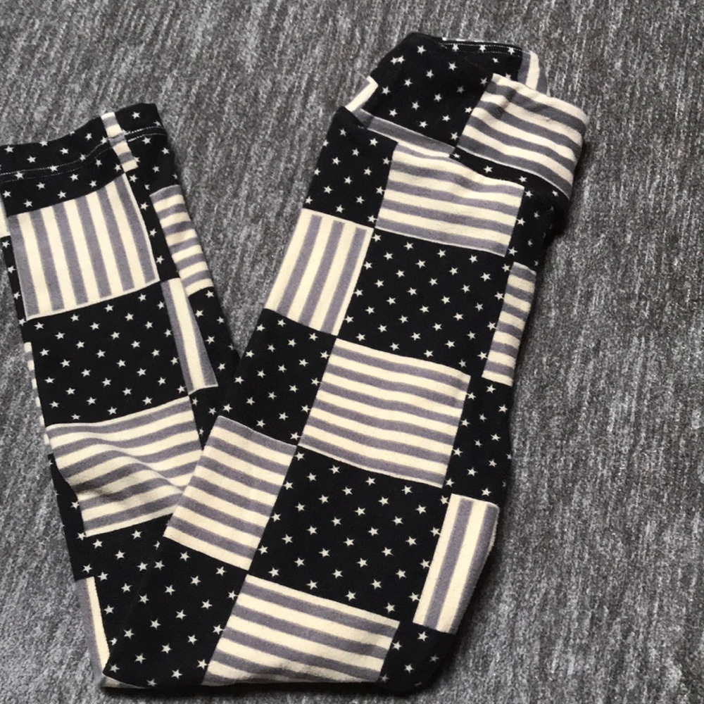 LulaRoe Americana Leggings